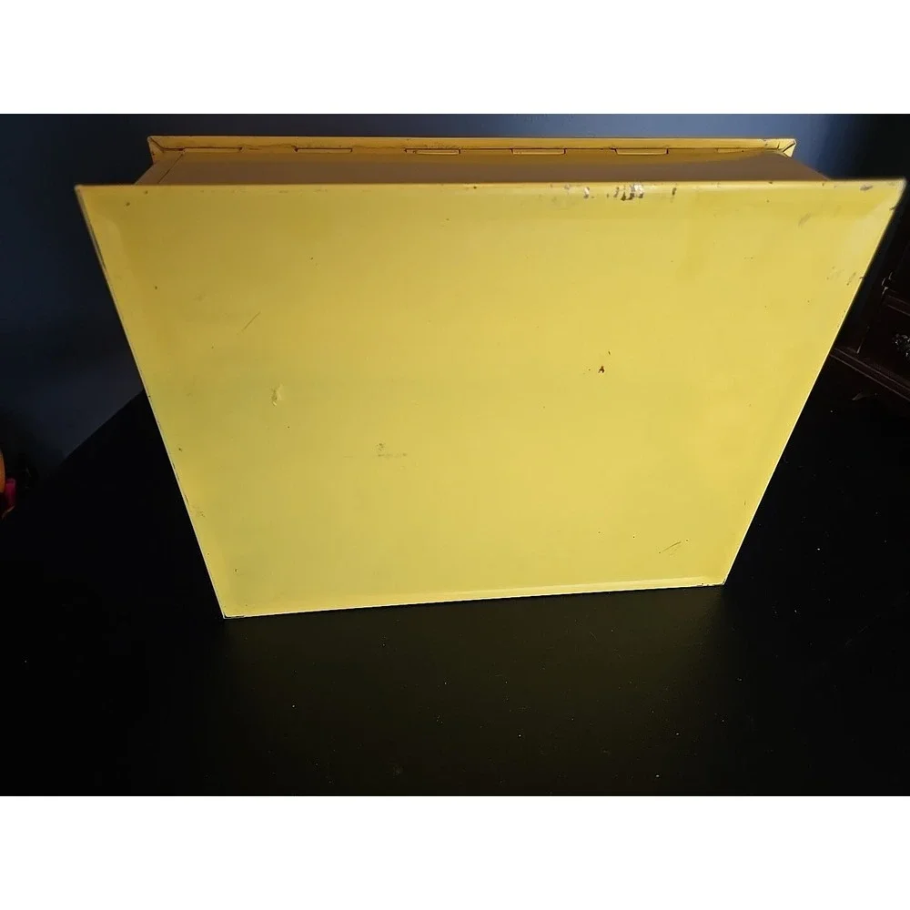 Vintage Yellow‎ Metal Box w/ Flowers on Hinged Lid - Hankie Jewelry Make-up Box